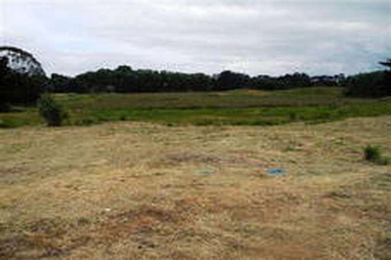 Photo of property in 35 Tieko Street, Otaihanga, Paraparaumu, 5036