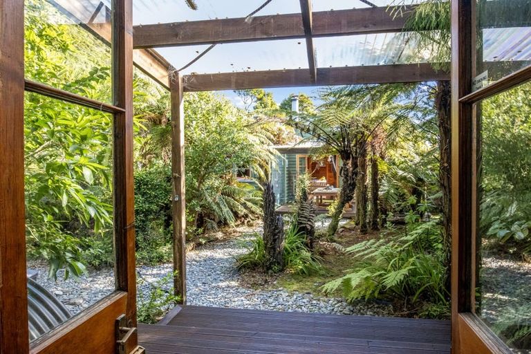 Photo of property in 125 Torea Street, Granity, 7823