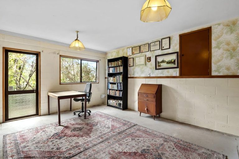 Photo of property in 31 Bellbird Rise, Murrays Bay, Auckland, 0630