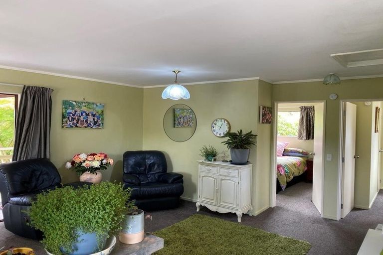 Photo of property in 12 Poplar Lane, Collingwood, 7073