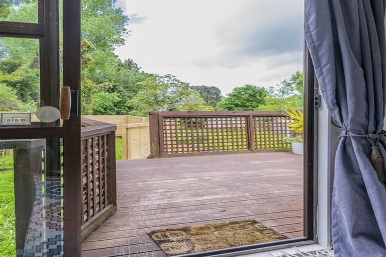 Photo of property in 35b Tiromoana Road, Raumati South, Paraparaumu, 5032