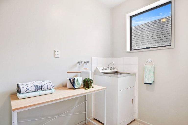 Photo of property in 1/110a Withells Road, Avonhead, Christchurch, 8042