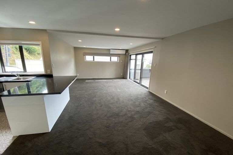 Photo of property in 155 Grant Road, Thorndon, Wellington, 6011