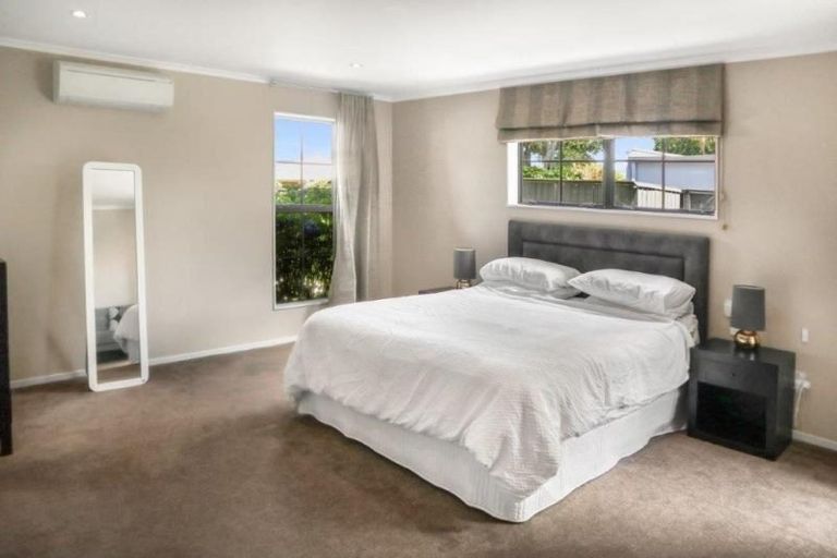 Photo of property in 5 Longwood Place, Harrowfield, Hamilton, 3210