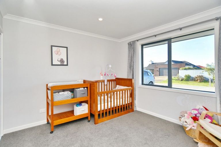 Photo of property in 8 Claremont Crescent, Amberley, 7410