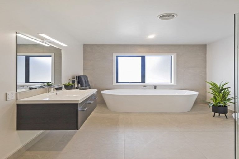 Photo of property in 142 Mount Biggs Road, Halcombe, Feilding, 4779