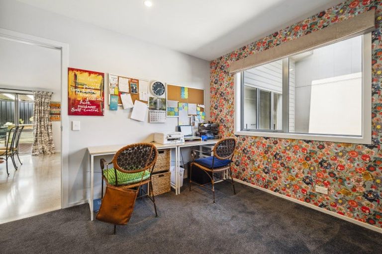 Photo of property in 19 Moa Lane, Richmond Heights, Taupo, 3330