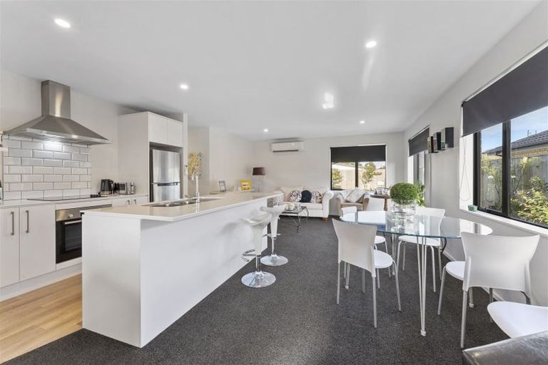 Photo of property in 34 Minerva Crescent, Woodend, 7610