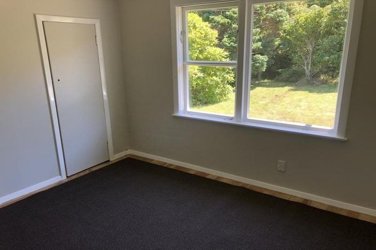 Photo of property in 90 Hair Street, Wainuiomata, Lower Hutt, 5014