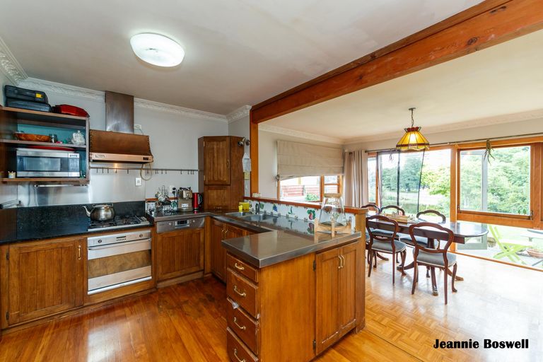 Photo of property in 107 Jickell Street, Hokowhitu, Palmerston North, 4410