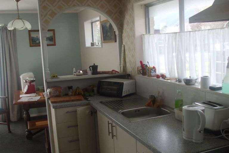 Photo of property in 30b Belvedere Avenue, Waikanae, 5036