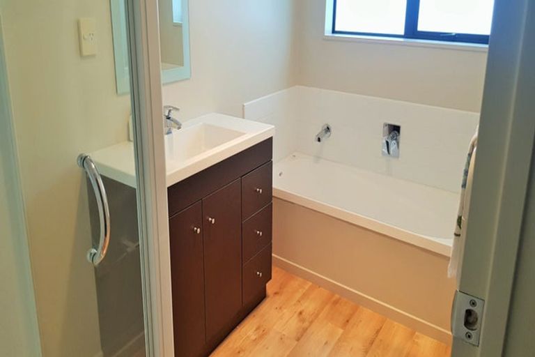 Photo of property in 10a Shepherds Road, Papakura, 2110