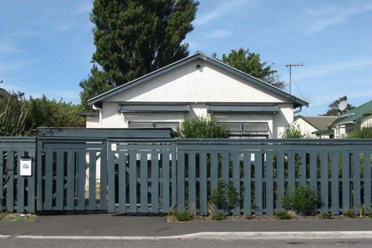 Photo of property in 104 Barbour Street, Waltham, Christchurch, 8011