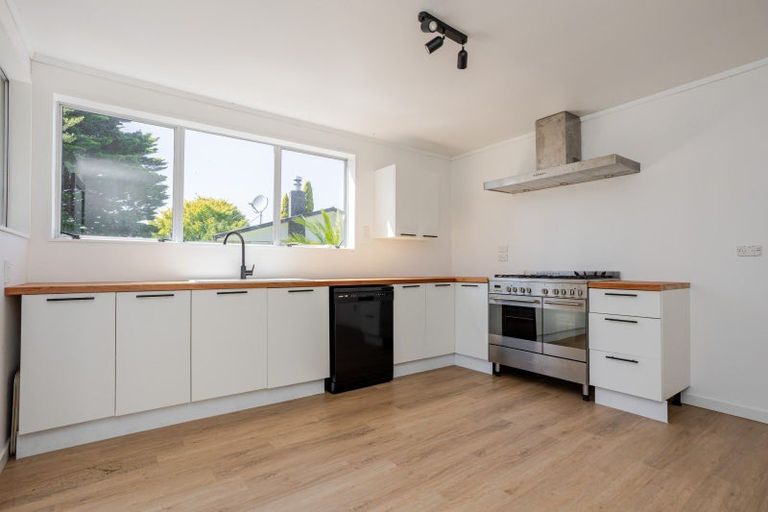 Photo of property in 15 Runciman Place, Dannevirke, 4930