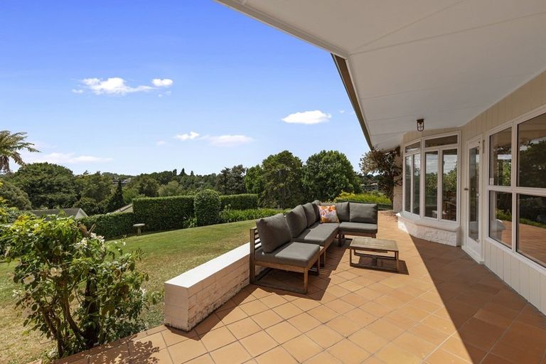 Photo of property in 94 Braid Road, St Andrews, Hamilton, 3200