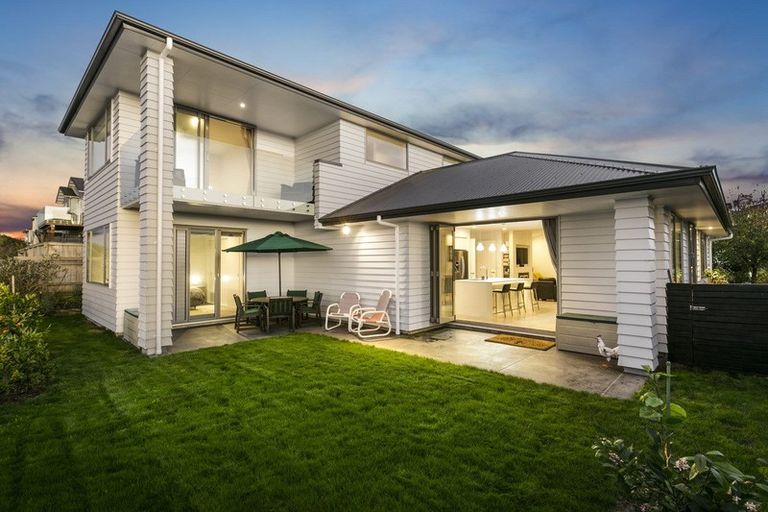 Photo of property in 6 Tuangi Street, Long Bay, Auckland, 0630