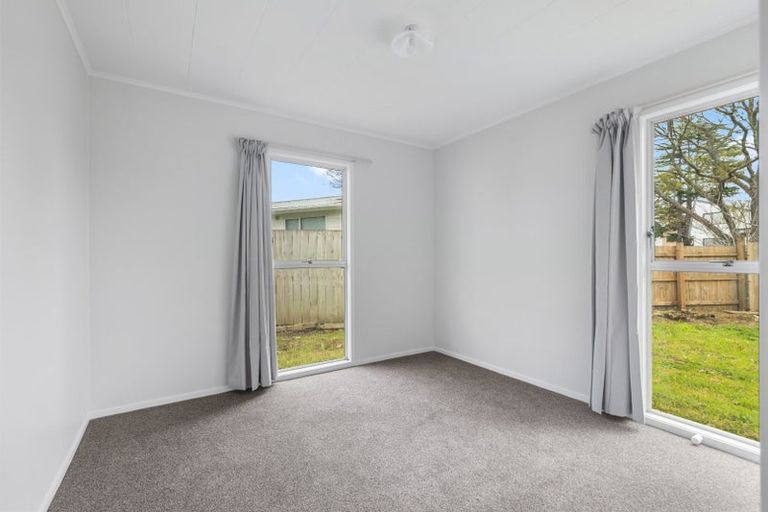 Photo of property in 12 Chantal Place, Red Hill, Papakura, 2110