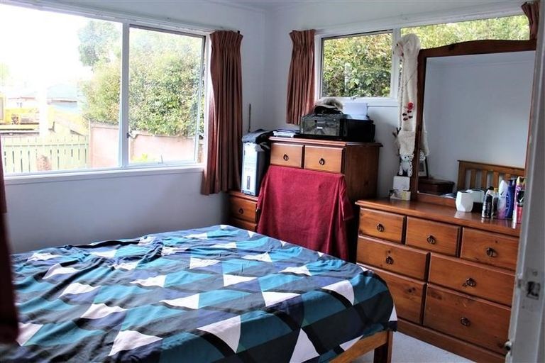 Photo of property in 365 Bucklands Beach Road, Bucklands Beach, Auckland, 2012