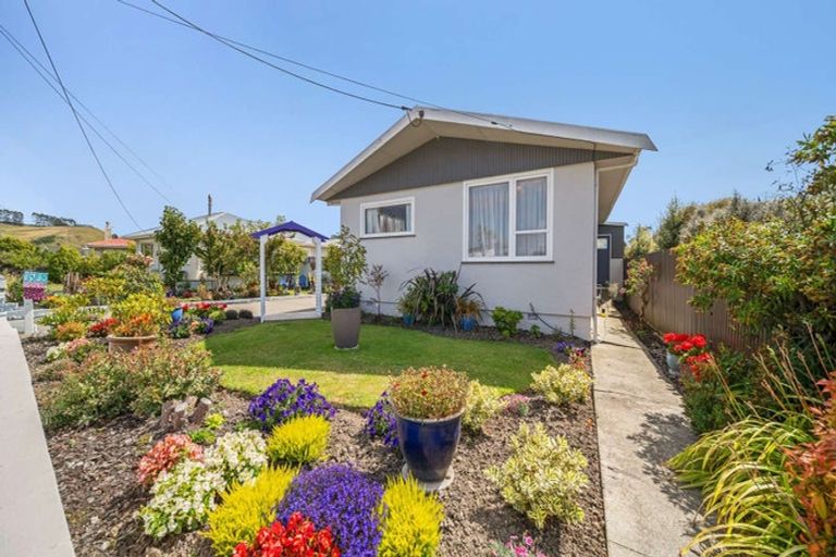 Photo of property in 46 Redcastle Road, Oamaru North, Oamaru, 9400