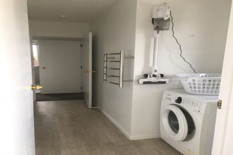 Photo of property in 4/18 Burdale Street, Riccarton, Christchurch, 8011