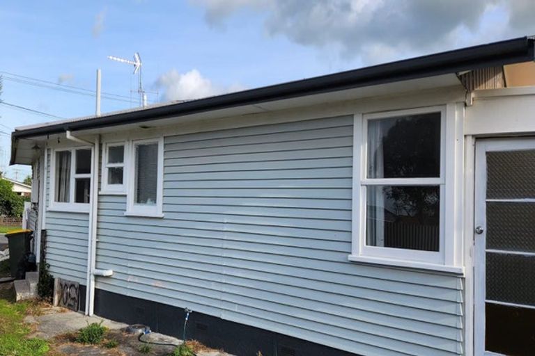 Photo of property in 16 Yvonne Street, Melville, Hamilton, 3206