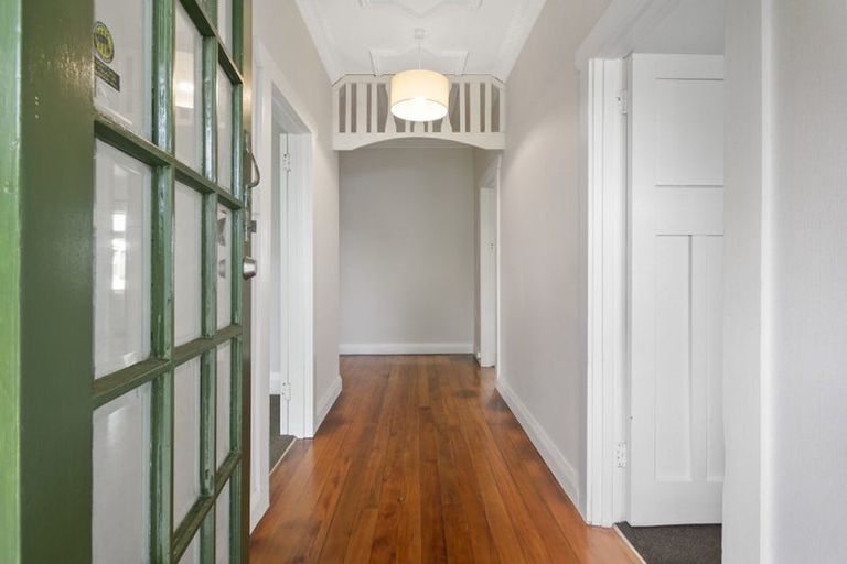 Photo of property in 11 Lyndhurst Street, Takaro, Palmerston North, 4412