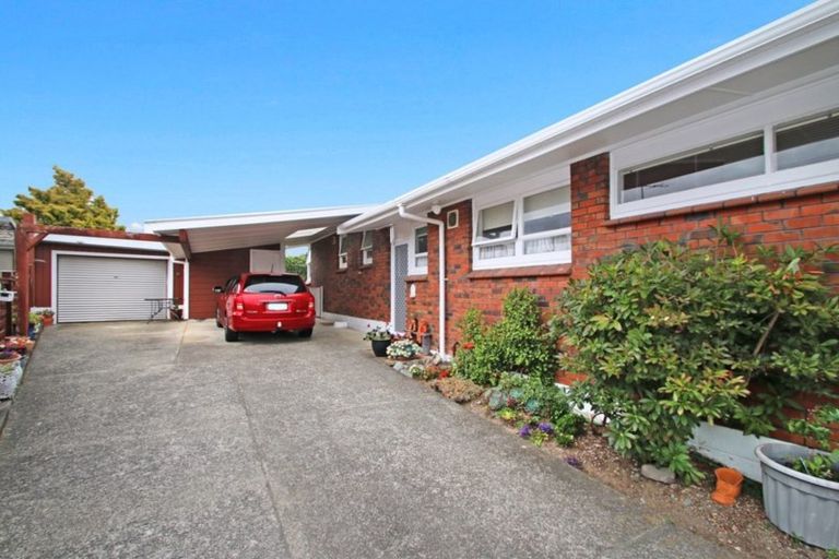 Photo of property in 9 Rameses Place, Pomare, Rotorua, 3015