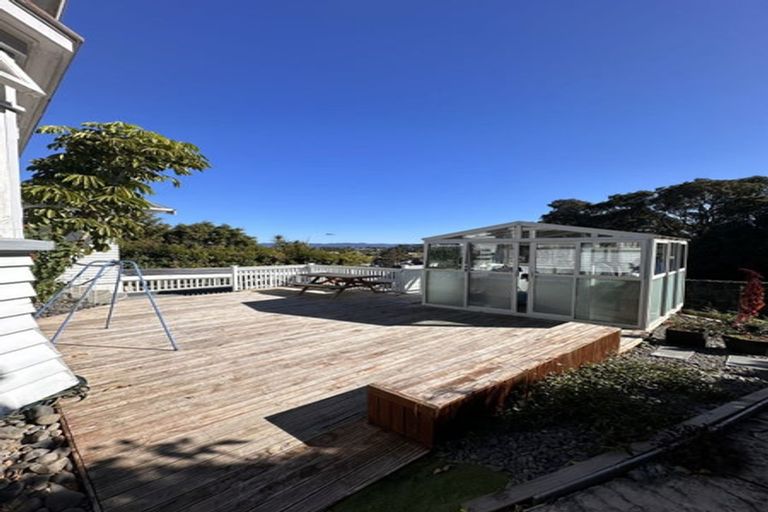 Photo of property in 75 Woodward Road, Mount Albert, Auckland, 1025