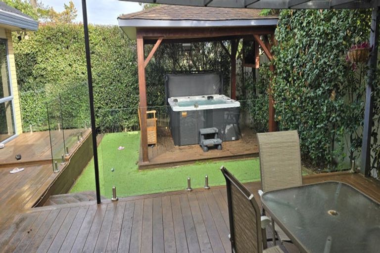 Photo of property in 17 Glencullen Place, Dannemora, Auckland, 2016