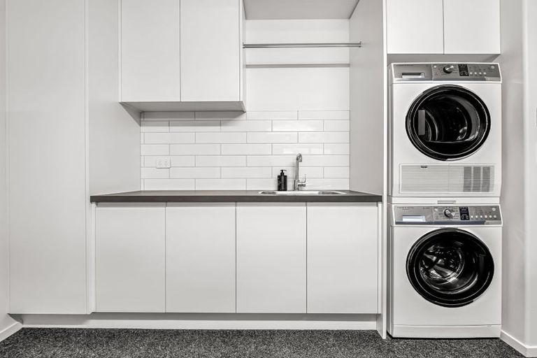 Photo of property in 102 Petries Road, Woodend, 7610