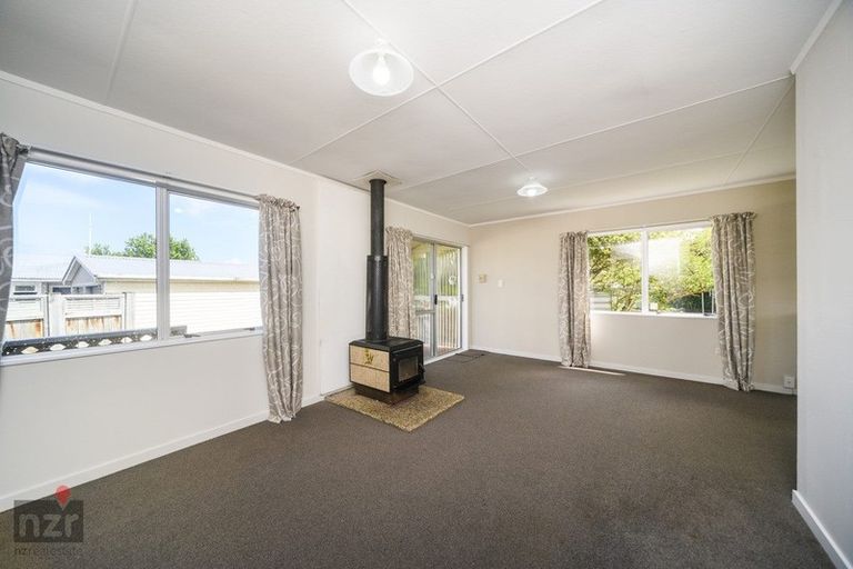 Photo of property in 22a Montgomery Street, Feilding, 4702