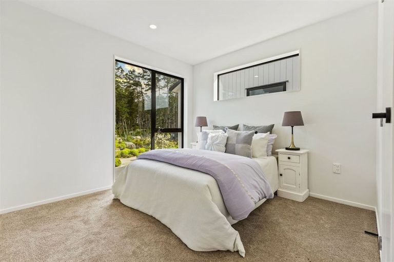 Photo of property in 19 Konoba Avenue, Kumeu, 0810