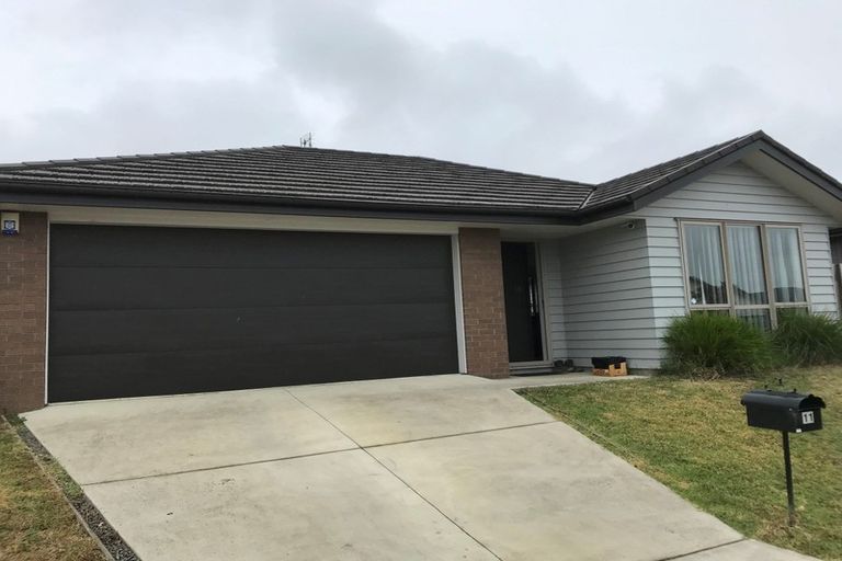 Photo of property in 11 Olivia Road, Pukekohe, 2120