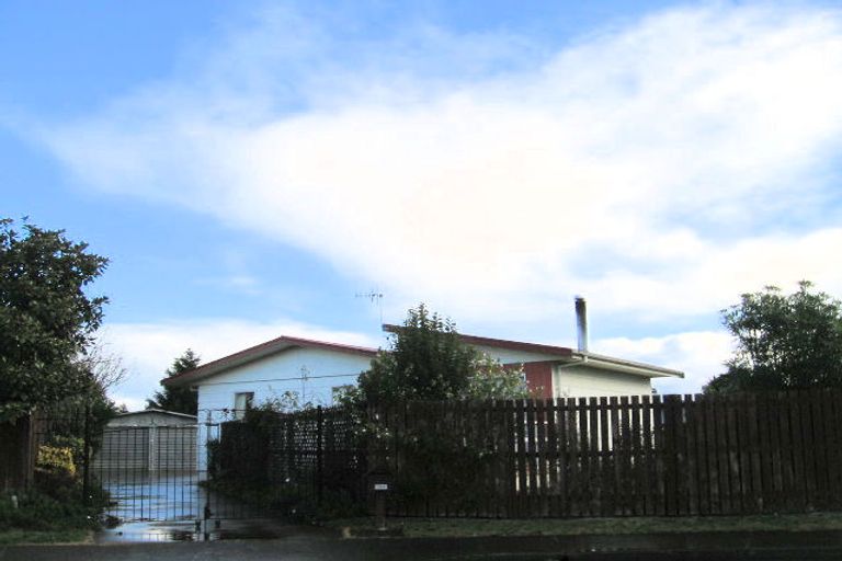 Photo of property in 8 Diaz Place, Flaxmere, Hastings, 4120