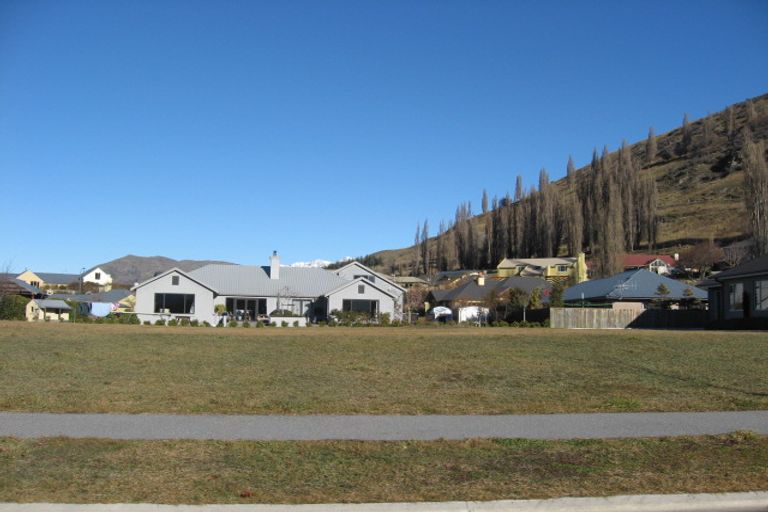 Photo of property in 23 Portree Drive, Lower Shotover, Queenstown, 9371