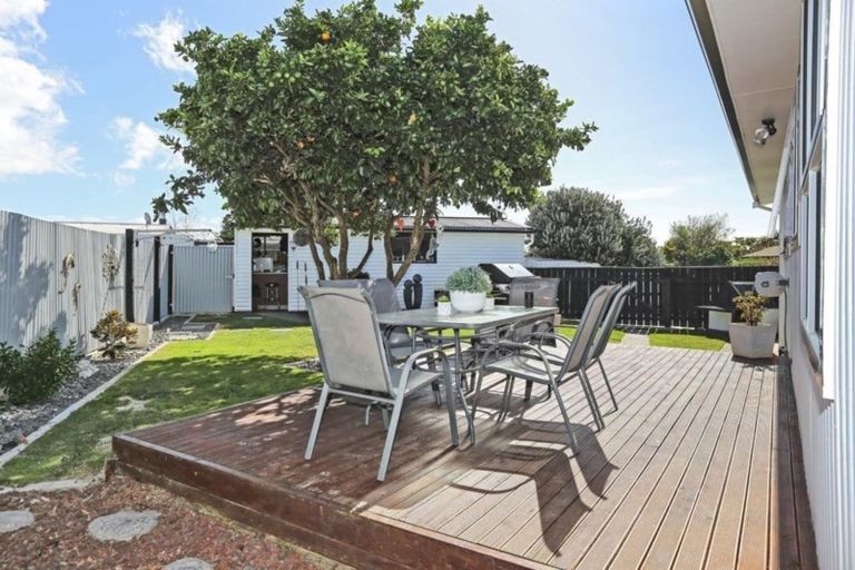 Photo of property in 66 Freyberg Avenue, Tamatea, Napier, 4112