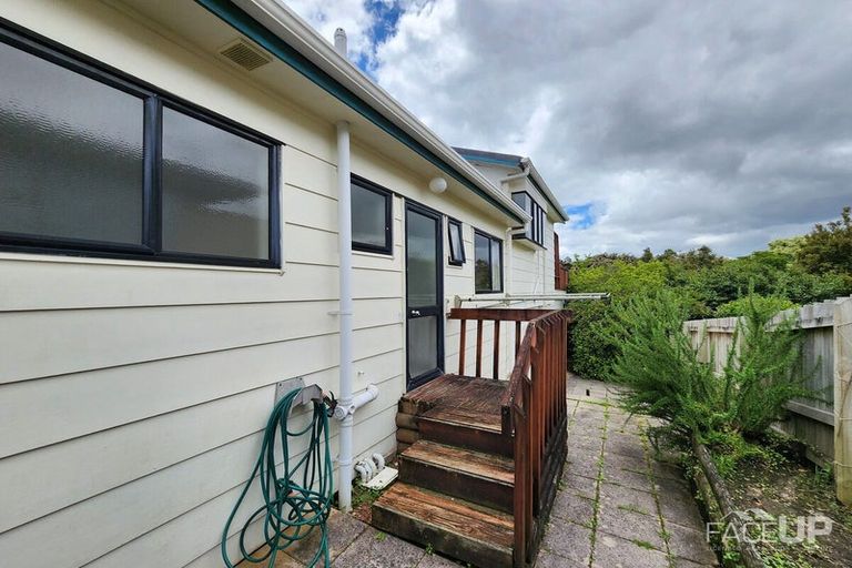 Photo of property in 2/221 Manuka Road, Bayview, Auckland, 0629