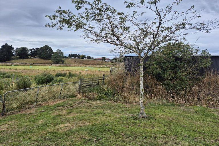 Photo of property in 223 Kaitangata Highway, Stirling, 9231