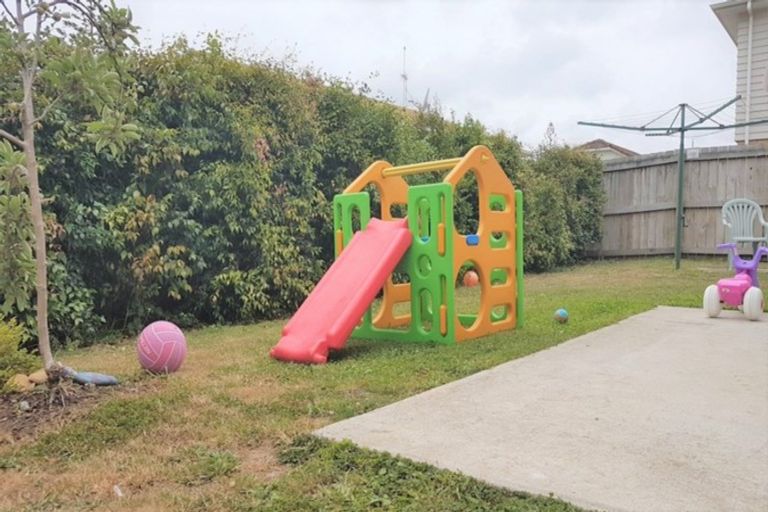 Photo of property in 11 Koko Mews, Mangere Bridge, Auckland, 2022