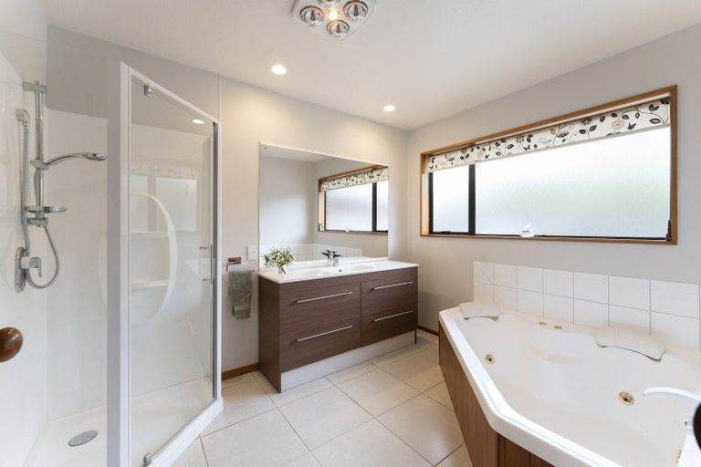 Photo of property in 9 Littles Lane, Woodend, 7610