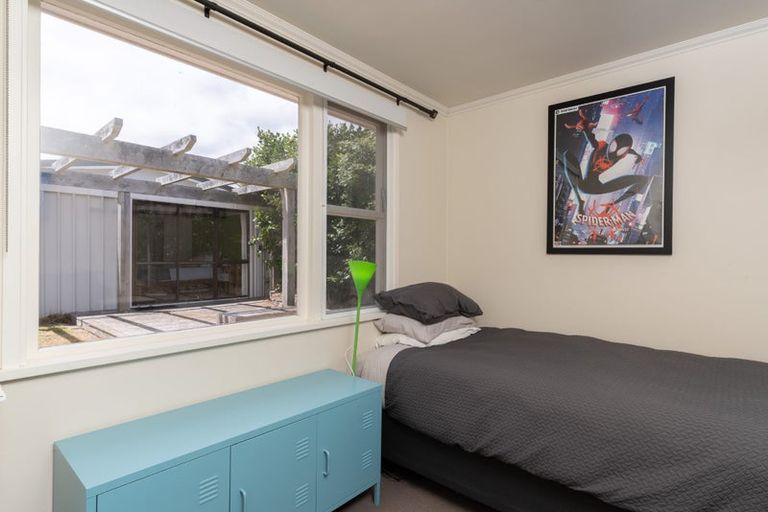 Photo of property in 7 Motukaraka Point, Pauatahanui, Porirua, 5381