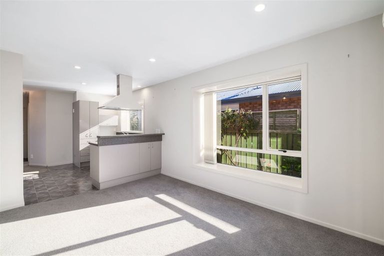 Photo of property in 6/26 Meadow Street, Papanui, Christchurch, 8052