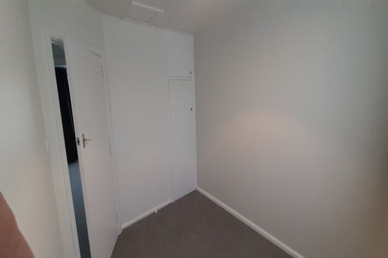 Photo of property in 2/38 North Avon Road, Richmond, Christchurch, 8013