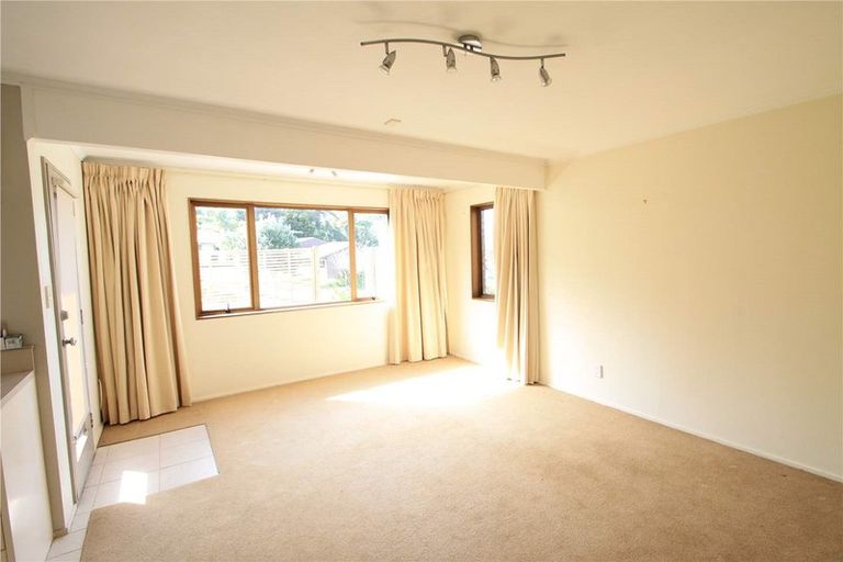 Photo of property in 9 Coromandel Crescent, Mairangi Bay, Auckland, 0630