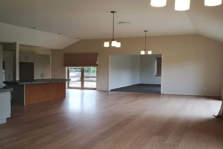 Photo of property in 182 Ramarama Road, Ramarama, Drury, 2579