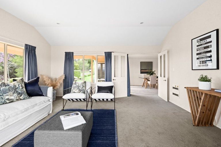 Photo of property in 122 Kopanga Heights Lane, Havelock North, 4130