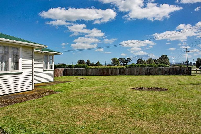 Photo of property in 253 Mawhitiwhiti Road, Normanby, Hawera, 4675