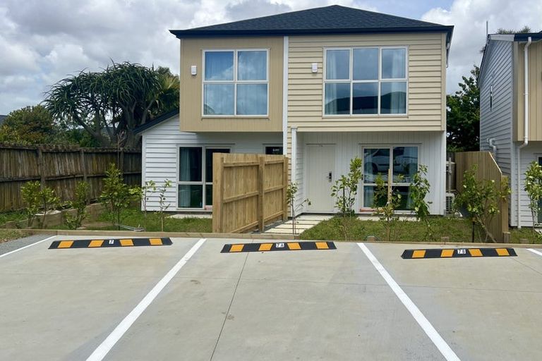 Photo of property in 7 Sheralee Place, Bucklands Beach, Auckland, 2014