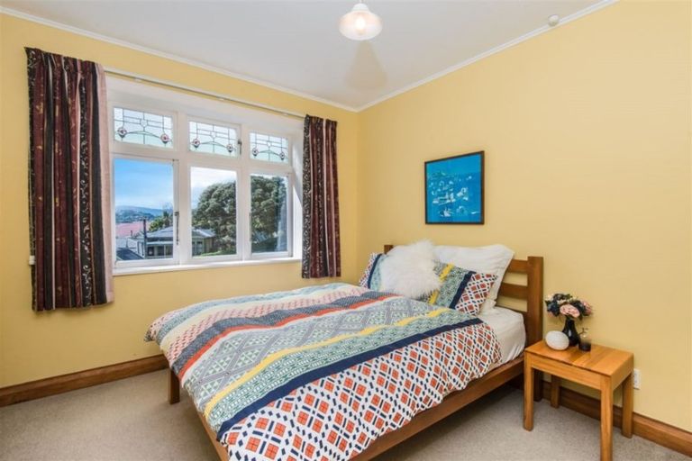 Photo of property in 30 Rodrigo Road, Kilbirnie, Wellington, 6022