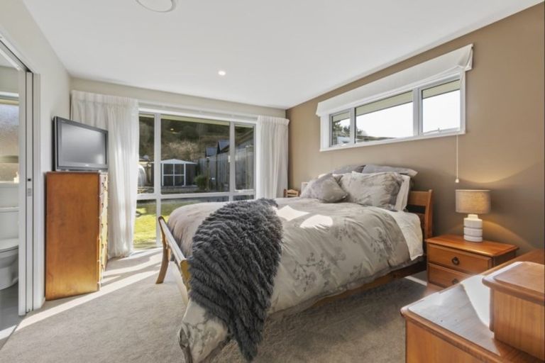 Photo of property in 11 Banbury Terrace, Lower Shotover, Queenstown, 9304